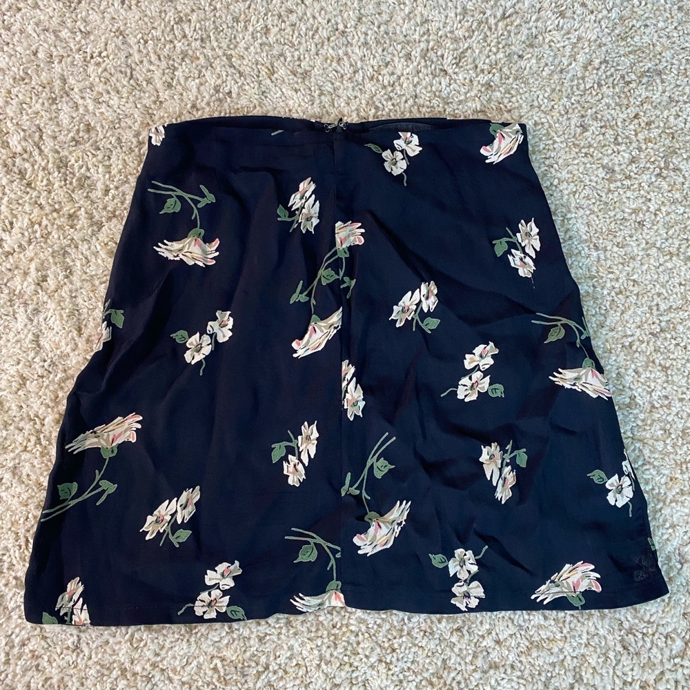 Black floral reformation skirt